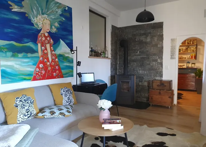 Apartment With Terrace Nona Pavla